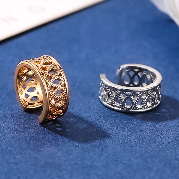 🔴𝟭𝟬/$𝟮𝟱🔴NEW Gold Filigree Ear Cuff Wrap Earring - Picture 6 of 10